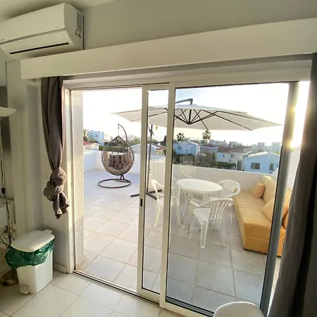 260 M To Beach, Sea&sunset View Terrasa דירה Klorakas